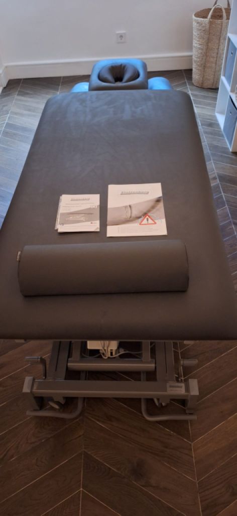 Camilla de masaje / terapia nueva