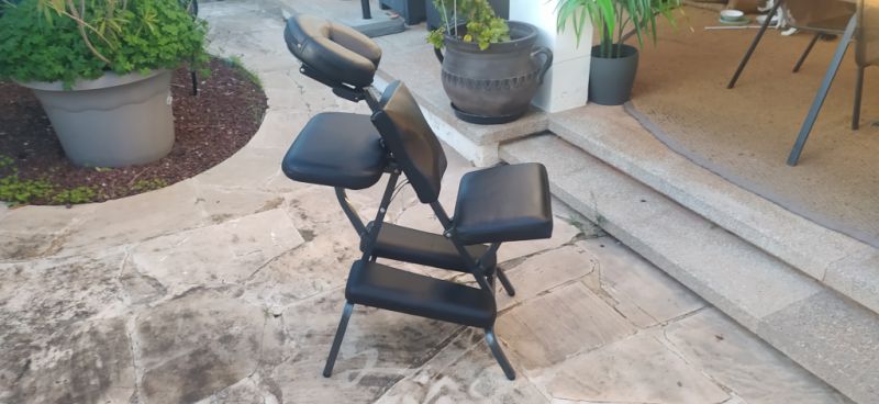 Massagestuhl neuwertig, unbenutzt mit Tragetasche