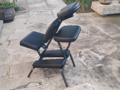 Massagestuhl neuwertig, unbenutzt mit Tragetasche