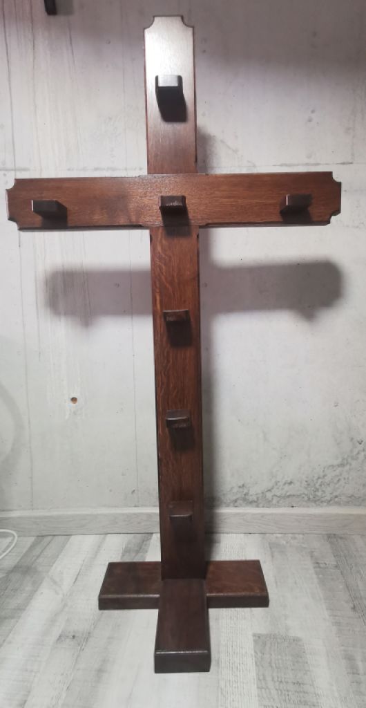 Solid wooden cross made of hardwood, custom-made