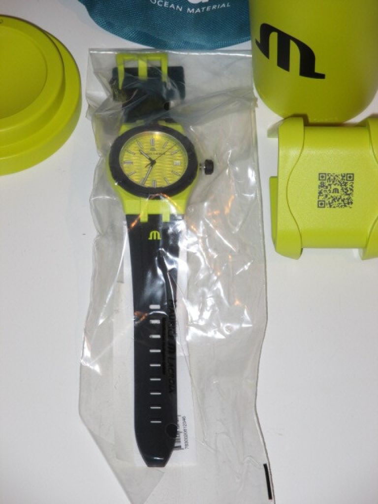 Maurice Lacroix Armbanduhr Aikon Tide Schwarz-Gelb, wasserdicht 100 m (10 ATM) - neu + OVP