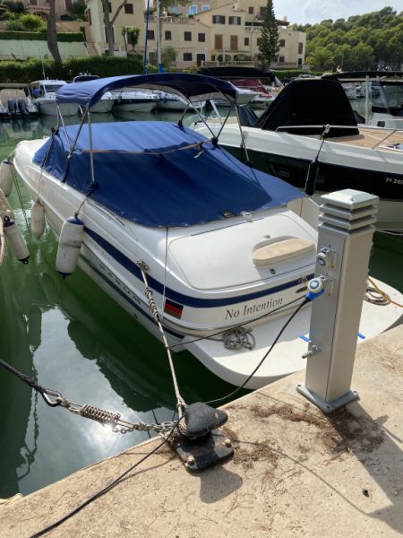 Maxum 2400 SC 3 Cabin