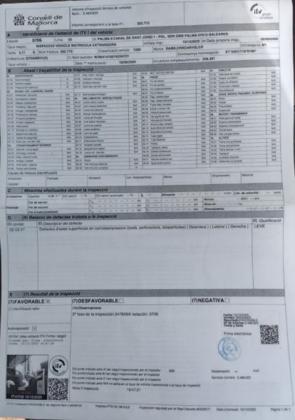 Mercedes Benz Vaneo Diésel, 08/2004, 91 CV, TÜV hasta 09.12.26, azul, enganche de remolque y remolque para coche