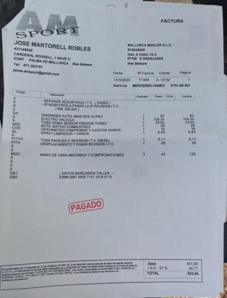 Mercedes Benz Vaneo Diésel, 08/2004, 91 CV, TÜV hasta 09.12.26, azul, enganche de remolque y remolque para coche