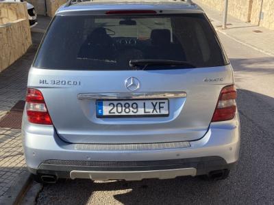 Mercedes ML 320 cdi - Vollausstattung ohne AHK!