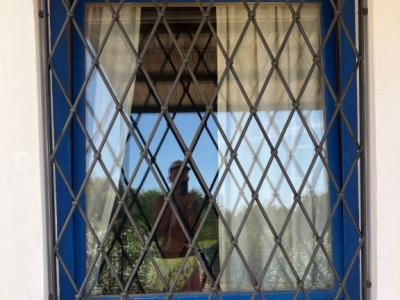 Metal grilles for windows and doors