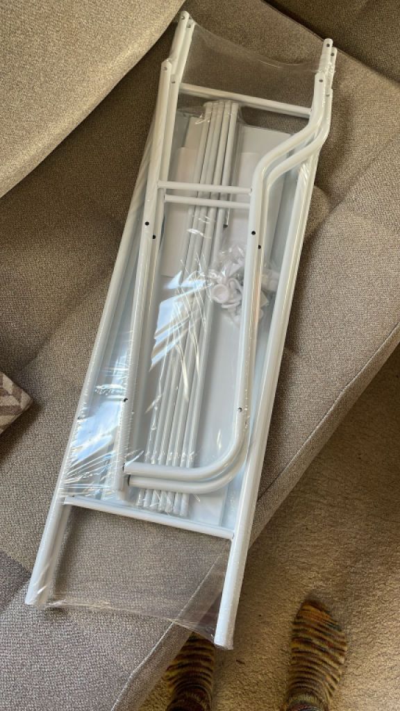 Metallregal für Waschmaschine