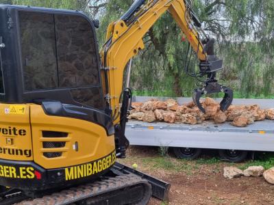 Mini excavator # Telescopic loader & trailer - Rental