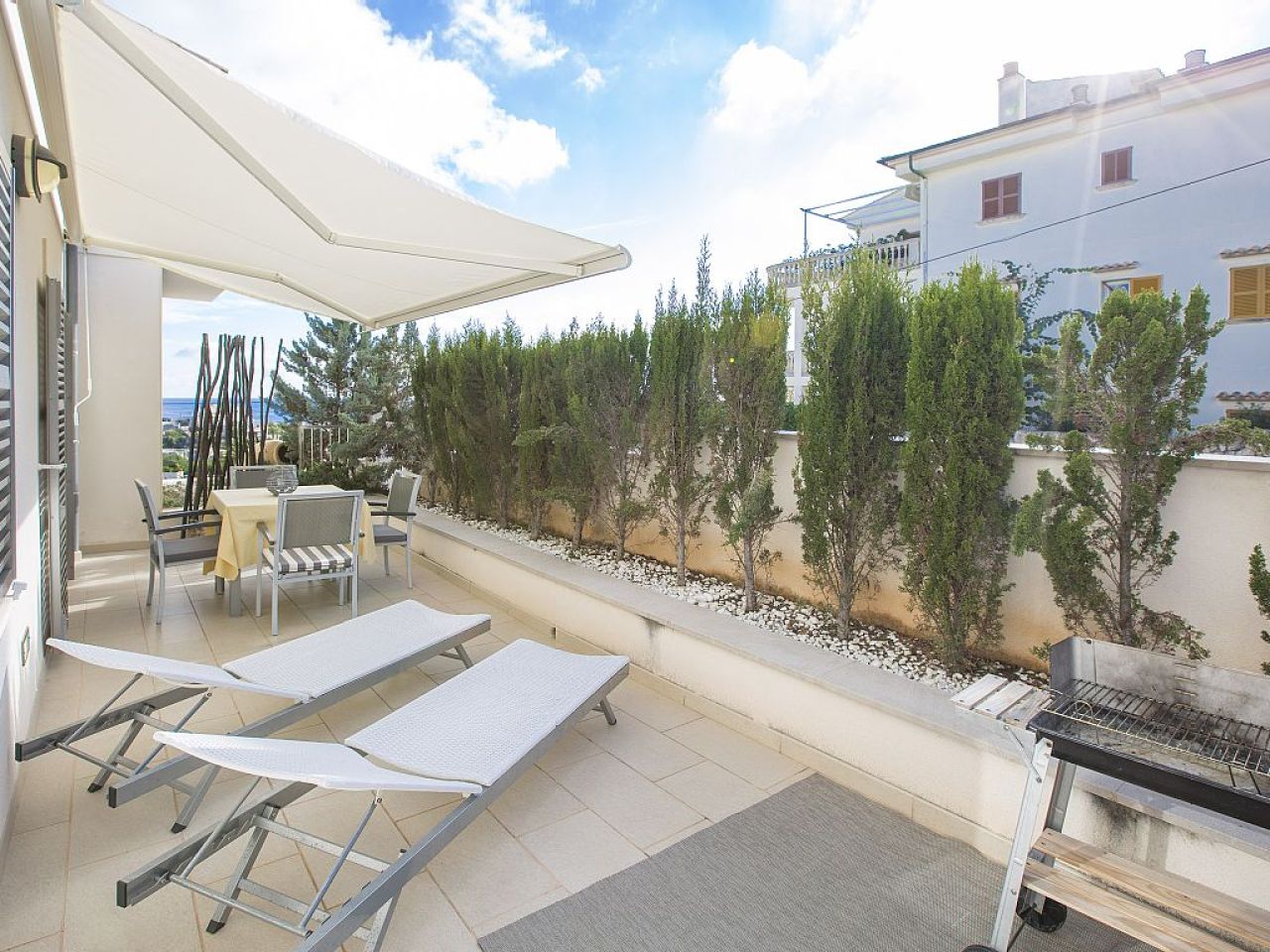 Moderne Doppelhaushälfte in Porto Cristo