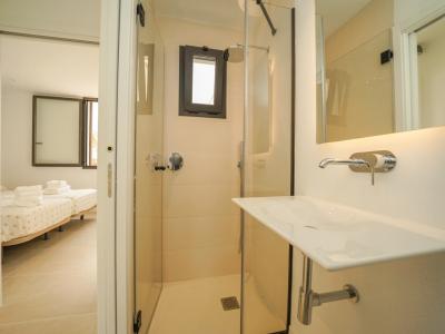 Moderne Doppelhaushälfte in zweiter Linie Puerto Alcudia