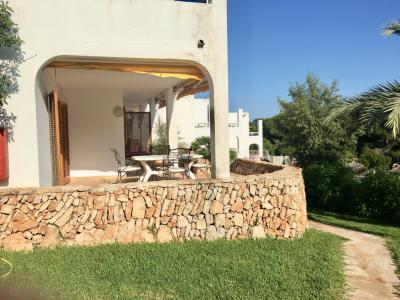 Moderne und helle Erdgeschosswohnung mit Gemeinschaftspool in Cala Dor -- AP 33 VK