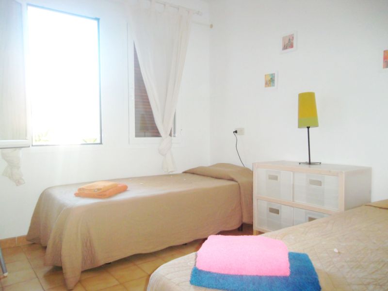 Moderne und helle Erdgeschosswohnung mit Gemeinschaftspool in Cala Dor -- AP 33 VK