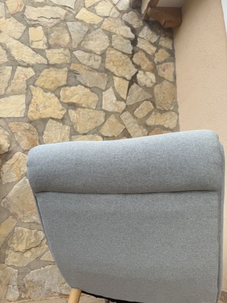 Moderner Lounge-Stuhl von Zara Home –elegantes Design  & supi Zustand