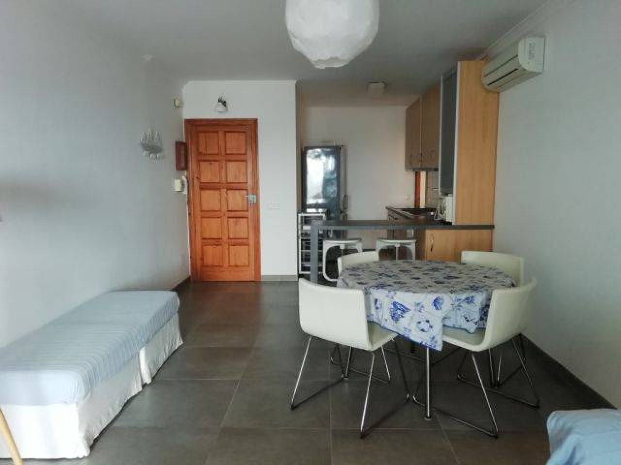 Modernes Apartment in 1. Linie der Küste von Colonia St. Jordi -- AP 26