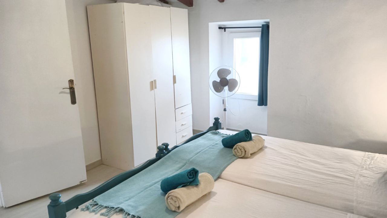 Modernes Apartment mit Pool und NK inklusive bei Arta --- AP 248