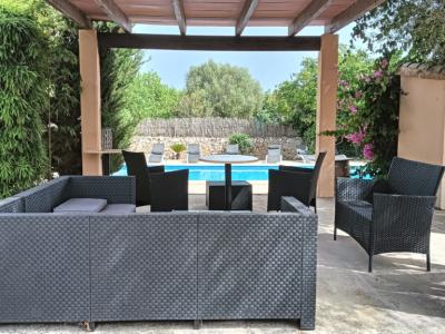 Modernes Apartment mit Pool und NK inklusive bei Arta --- AP 248