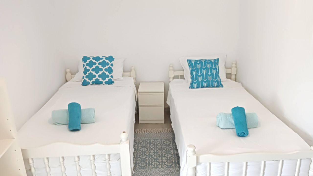 Modernes Apartment mit Pool und NK inklusive bei Arta --- AP 248