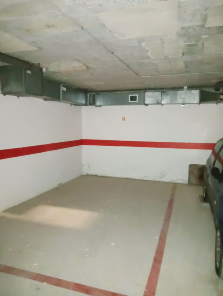 Modernes Apartment mit TIefgarage, Balkon in ruhiger Lage von Cala LLombards -- AP 420