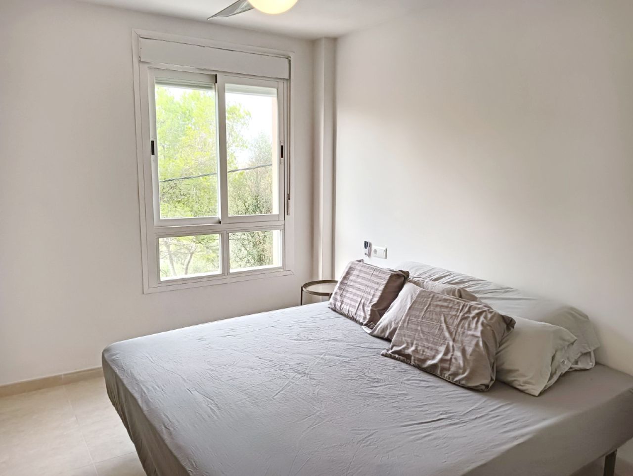 Modernes Apartment mit TIefgarage, Balkon in ruhiger Lage von Cala LLombards -- AP 420