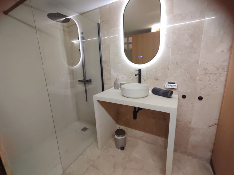 MOdernes Parterreapartment mit OPtion auf Mietkauf mit 2 SZ im Zentrum von Felanitx --- AP 26 VK