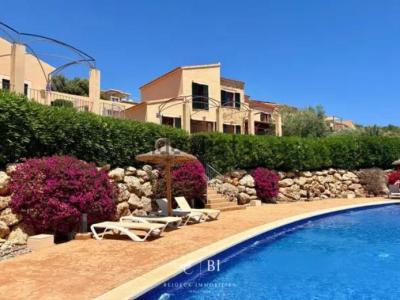 - Modernes Reihenmittelhaus in Cala Romantica