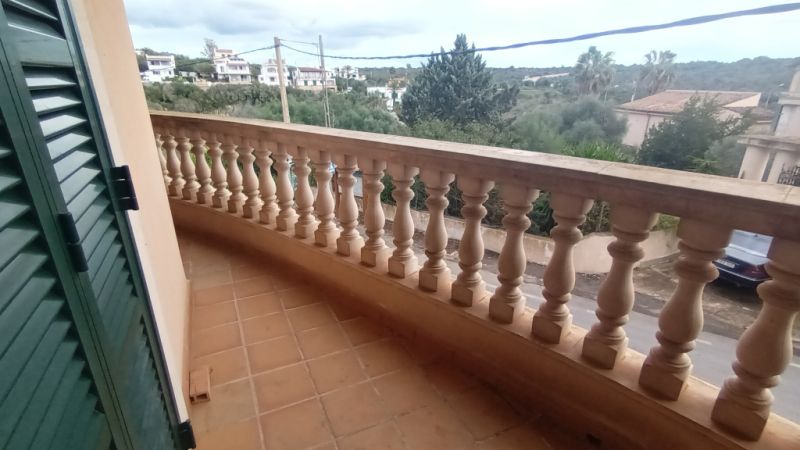 Modernes und unmöbliertes Apartment mit Teilmeerblick in Porto Petro -- AP 222