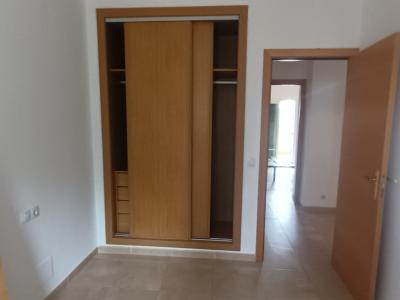 Modernes und unmöbliertes Apartment mit Teilmeerblick in Porto Petro -- AP 222