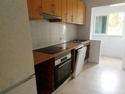 Modernes und unmöbliertes Apartment mit Teilmeerblick in Porto Petro -- AP 222