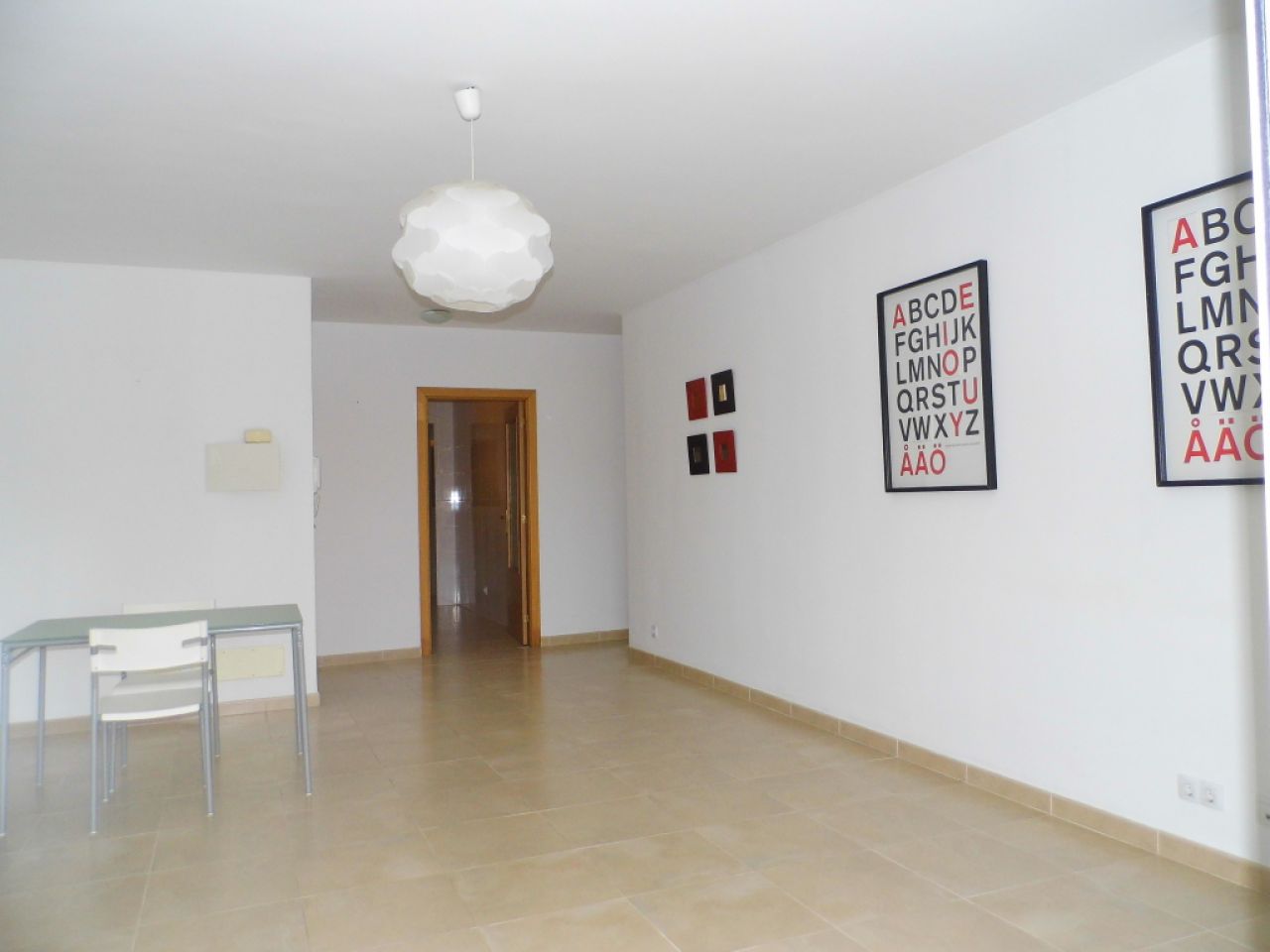 Modernes und unmöbliertes Apartment mit Teilmeerblick in Porto Petro -- AP 222