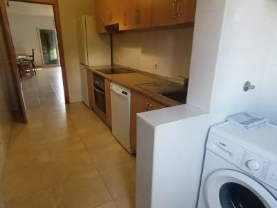 Modernes und unmöbliertes Apartment mit Teilmeerblick in Porto Petro -- AP 222