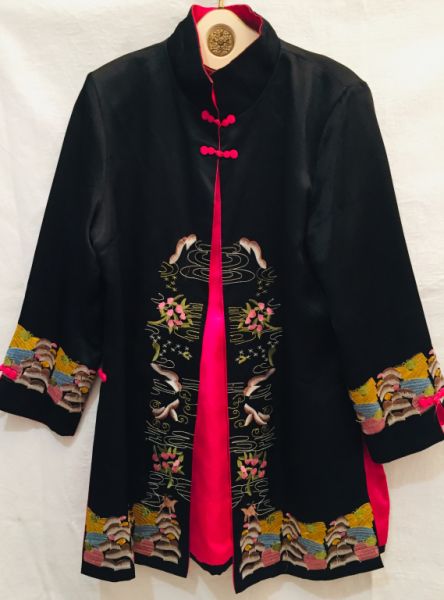 Modisches Kleiderpack ca. 150 Teile, Groesse M/L/XL/XXL, witziger Modeschmuck, Schuhe, Taschen,