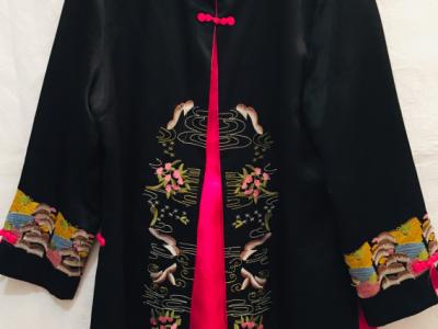 Modisches Kleiderpack ca. 150 Teile, Groesse M/L/XL/XXL, witziger Modeschmuck, Schuhe, Taschen,