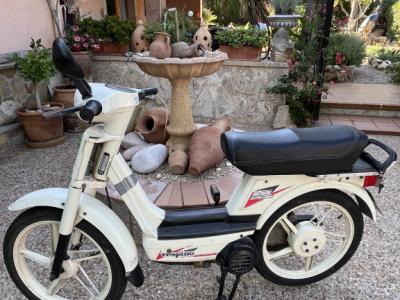 Moto Vespa, SA