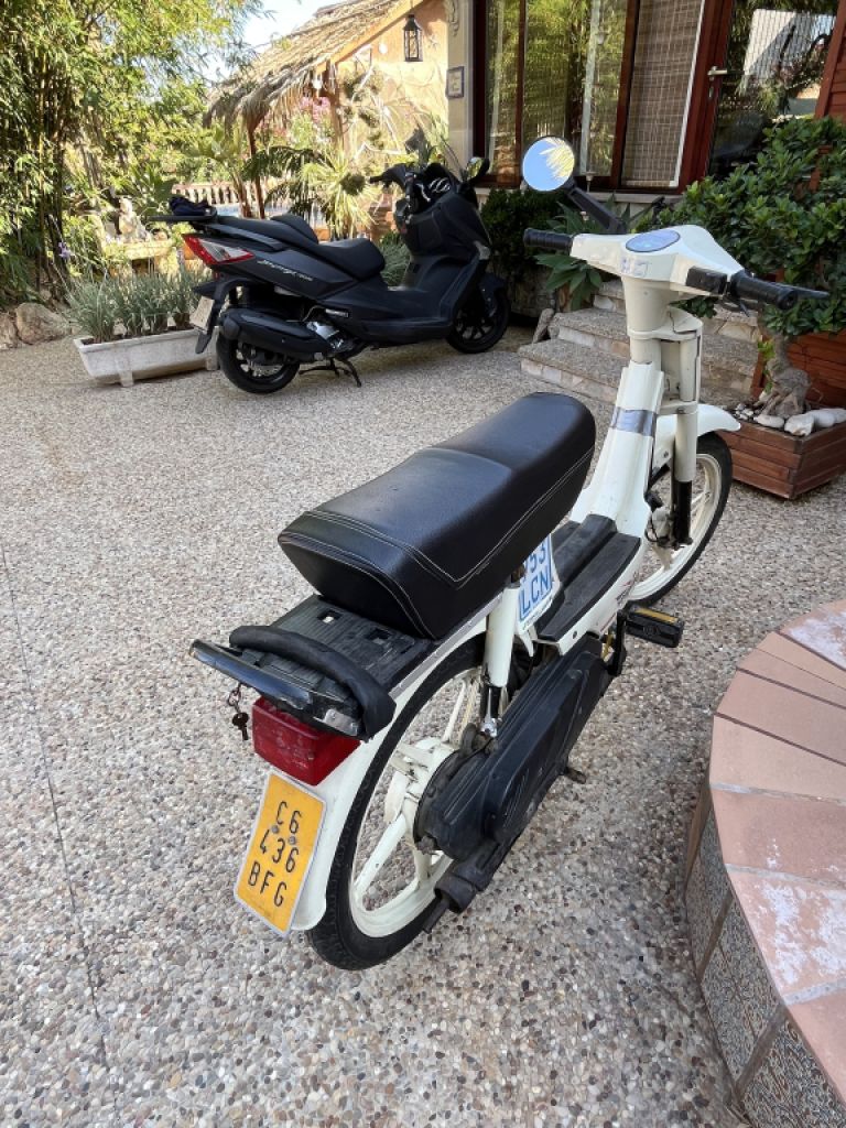 Moto Vespa, SA