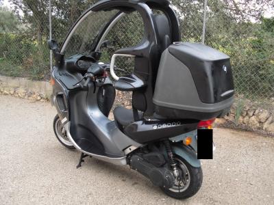 Motociclismo sin casco BMW C1