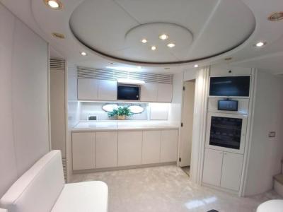 Yate a motor Lancha a motor Lancha a motor Pershing 54 Intercambio con el barco inmobiliario yate co