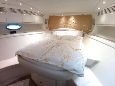 Yate a motor Lancha a motor Lancha a motor Pershing 54 Intercambio con el barco inmobiliario yate co