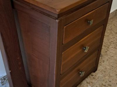 Nachttische und Kopfteil