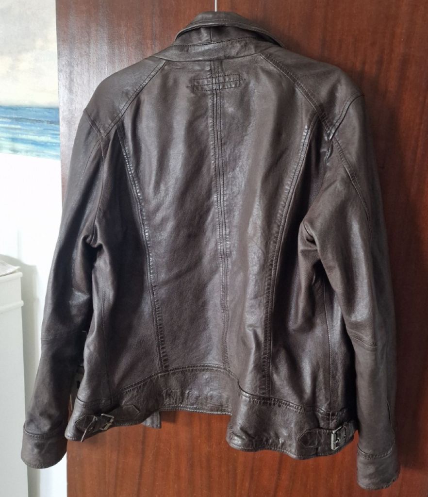 Nagelneue Damen- Lederjacke von OAKWOOD (Zalando), L - XL; aktueller Preis: 195€