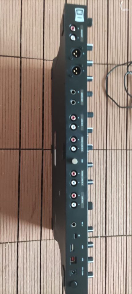  Native Instruments Traktor Kontrol S4