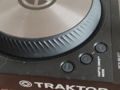  Native Instruments Traktor Kontrol S4