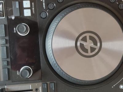  Native Instruments Traktor Kontrol S4