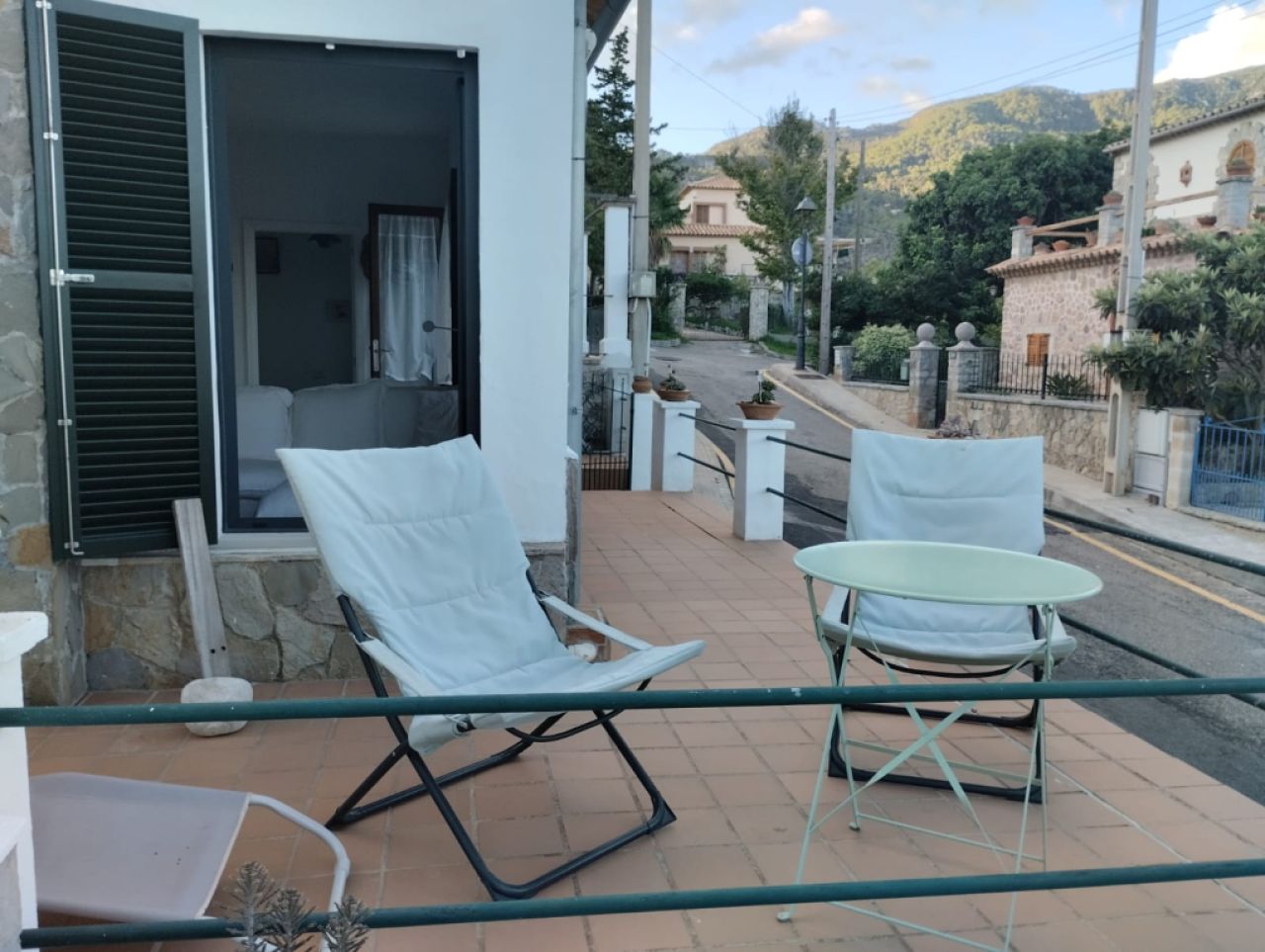 Low season: Chalet with sea views in Port de Canonge - Banyabulfar--- CH 16 WT