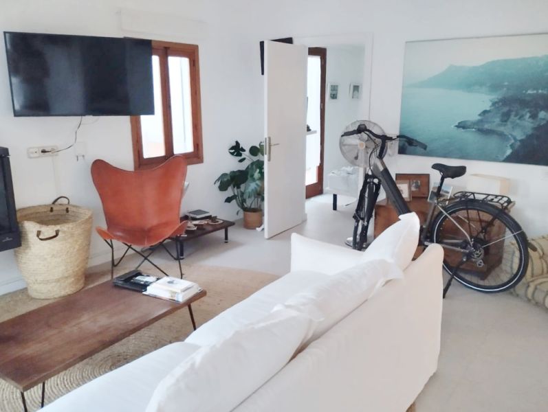 Low season: Chalet with sea views in Port de Canonge - Banyabulfar--- CH 16 WT