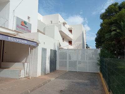Nettes Apartment direkt an der Cala Ferrera -- AP 10