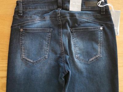 NEU! Edle Jeans von PIERRE CARDIN, Gr. 27/32, Blau NEU!