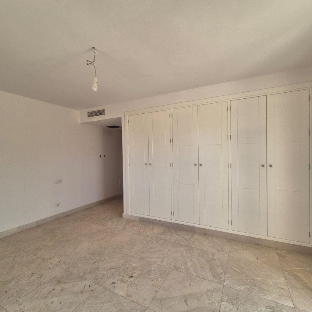 Neu gebaute rustikale Finca mit Blick auf die Serra de Tramuntana – Inca