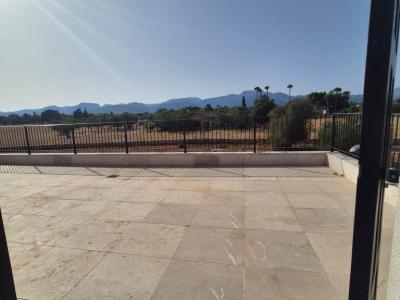 Neu gebaute rustikale Finca mit Blick auf die Serra de Tramuntana – Inca