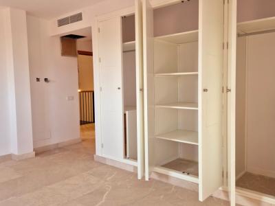 Neu gebaute rustikale Finca mit Blick auf die Serra de Tramuntana – Inca