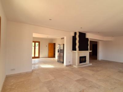 Neu gebaute rustikale Finca mit Blick auf die Serra de Tramuntana – Inca